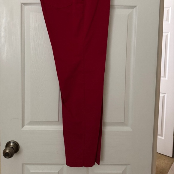 89th and Madison Red slacks / size 16 - Picture 3 of 3